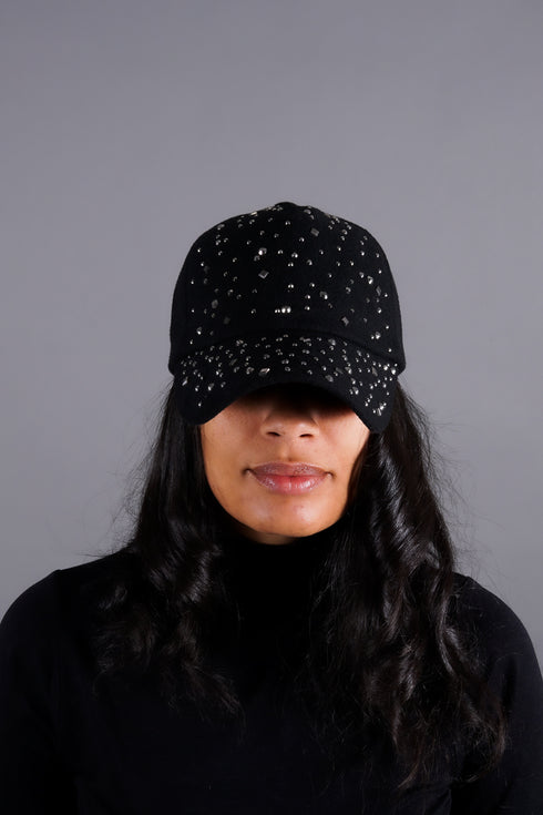 STUD (sport cap)